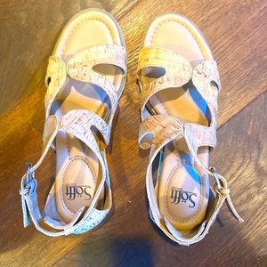 Sofft cork sandal—so cute!